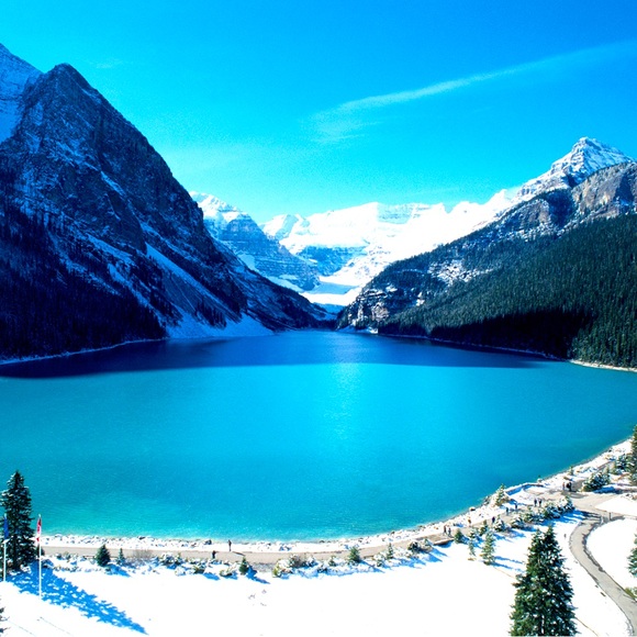 Meet your Posher, Jennifer - Picture 1 of 1